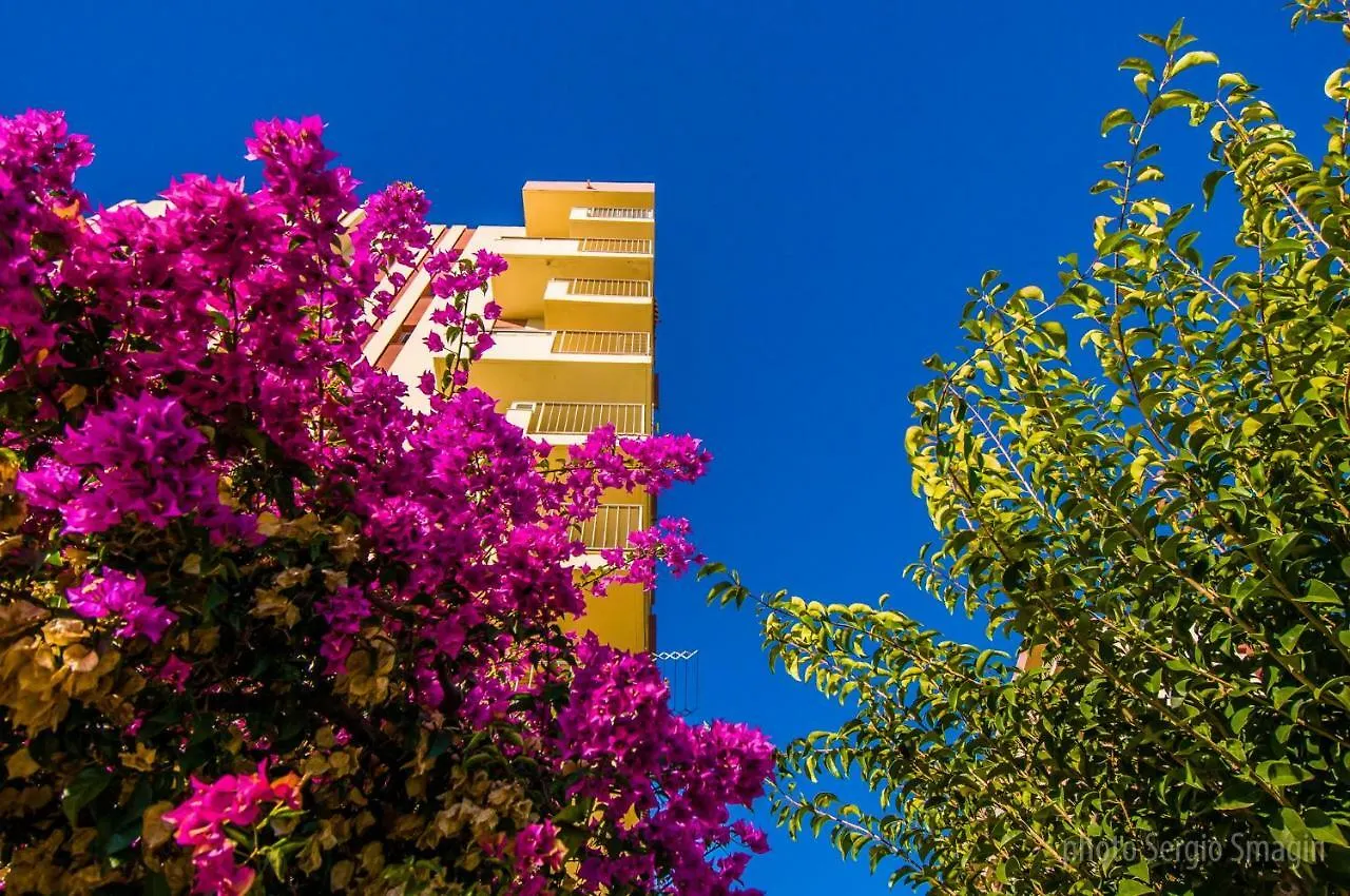 Apartamentos Jupiter Minerva - Piscina Abierta - Excelente Conexion Wifi Benalmadena