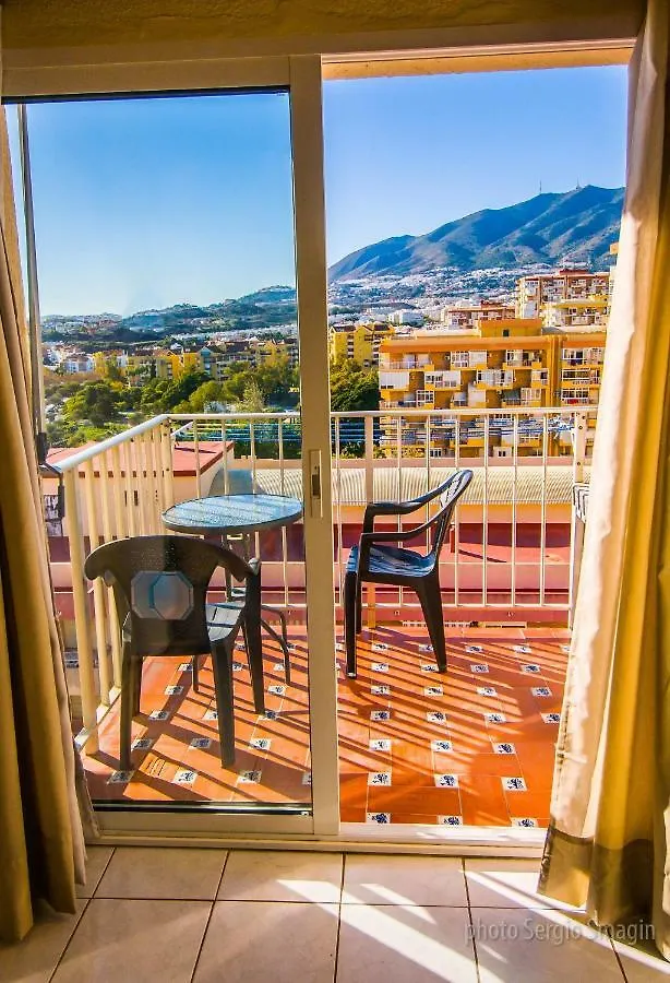 Apartamentos Júpiter Minerva - PISCINA ABIERTA - EXCELENTE CONEXIÓN WIFI Benalmádena
