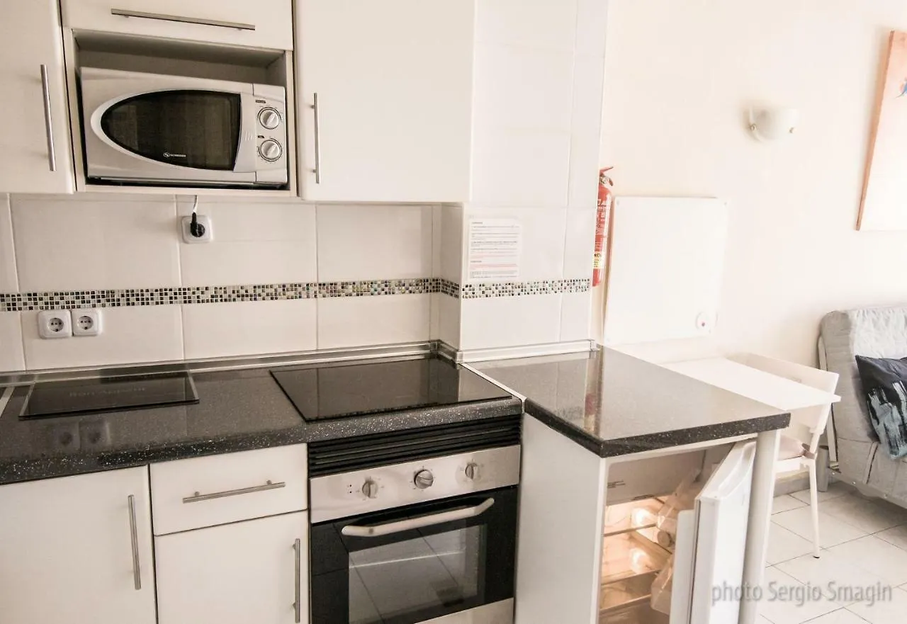 Apartamentos Júpiter Minerva - PISCINA ABIERTA - EXCELENTE CONEXIÓN WIFI Benalmádena 0*,