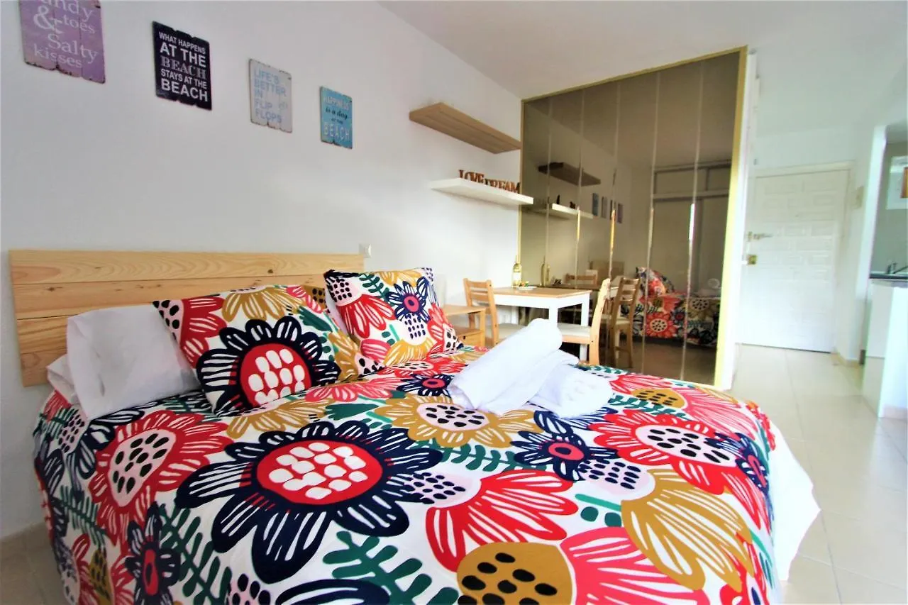 Apartamentos Júpiter Minerva - PISCINA ABIERTA - EXCELENTE CONEXIÓN WIFI Benalmádena España